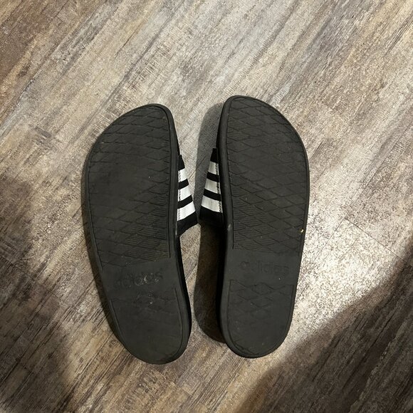 adidas slides - Picture 2 of 3